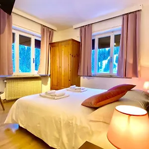 ** Hotel Lorenzini Italy