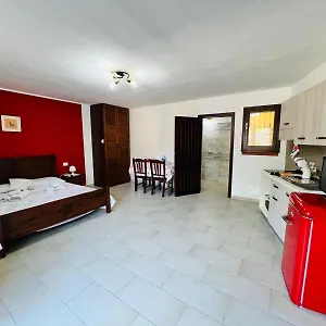 https://bbmaredellestelle.in-sardinia.net